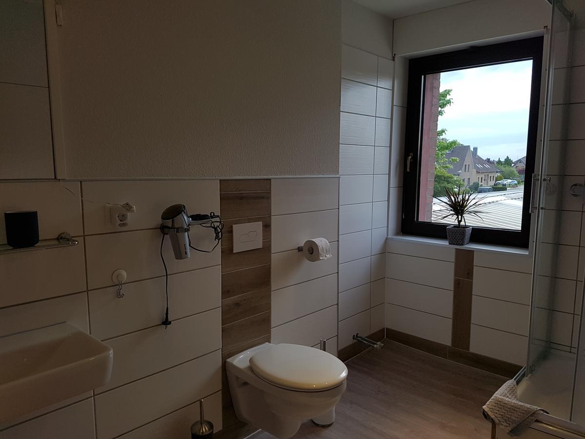 Landgasthof Schaenzer Voerde Luaran gambar