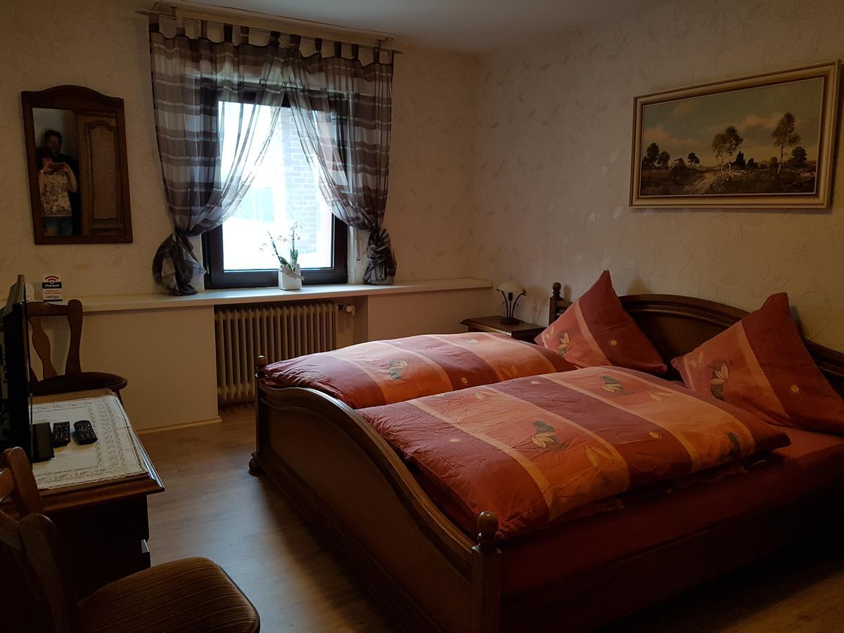 Landgasthof Schaenzer Voerde Luaran gambar